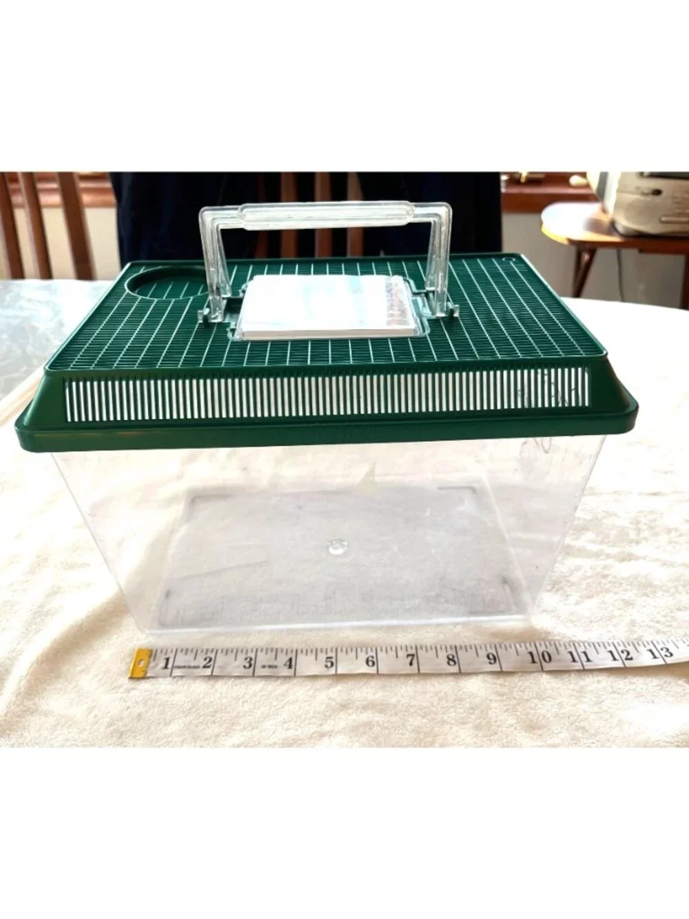 Lg Reptile & Insect Habitat Carrier W/ Lid & Handle - Green Ventilated Top C55